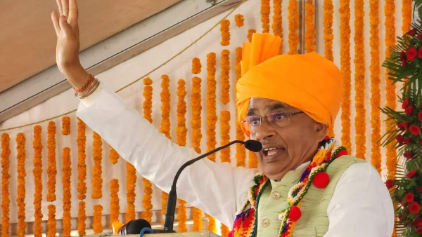 सीएम ने कहा नारे लगाने वालों पर होगी कार्रवाई