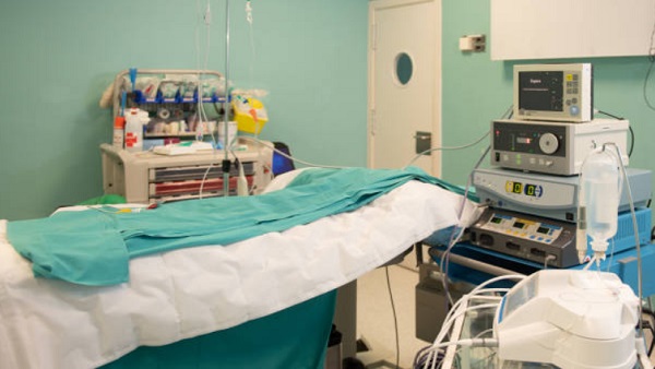 जहर देकर गला घोंटकर मारने का शक!