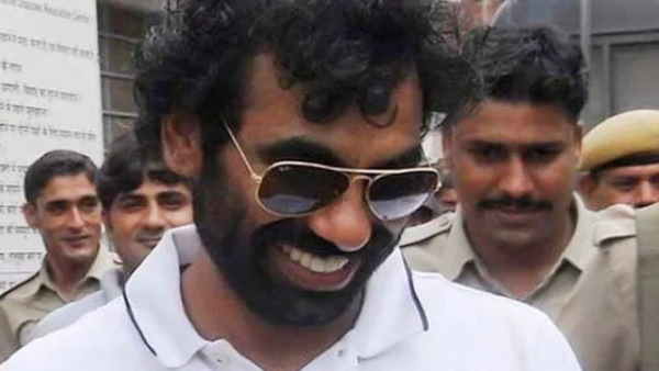 22 साल में 50 अपराधियों का एनकाउंटर