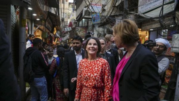 भारत को बताया महत्वपूर्ण व्यापारिक साझीदार भारत को बताया महत्वपूर्ण व्यापारिक साझीदार