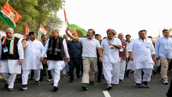 जयराम रमेश के साथ प्रेस कॉन्फ्रेंस के बाद बिगड़ी तबियत