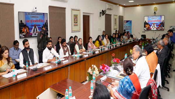 चिकित्सा संस्थानों में हुआ मॉक ड्रिल