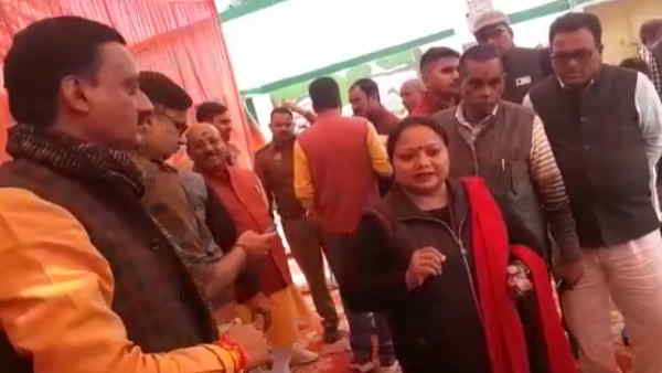 विधायक ने भी पेश की अपनी सफाई