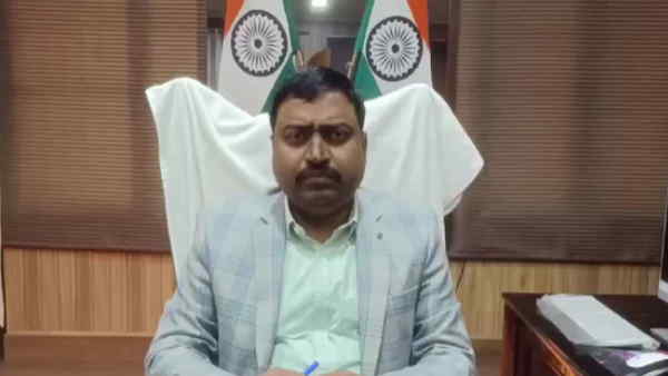 महिला अधिकारों की सुरक्षा का जिम्मा संभालने वाले पर आरोप
