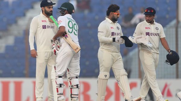 बांग्लादेश की टीम में ये खिलाड़ी हैं बांग्लादेश की टीम में ये खिलाड़ी हैं