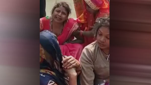बाई आंख के किनारे चोट के निशान 
