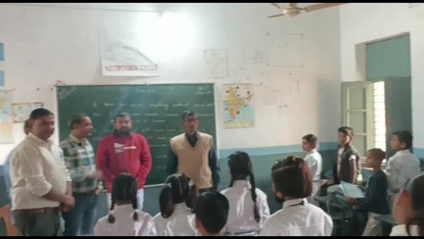 2 स्कूलों का किया निरीक्षण