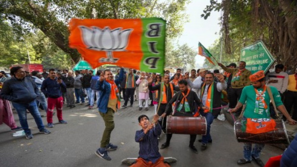 आप की लहर में भी जीती थी भाजपा तो इस बार क्‍यों हारी ?