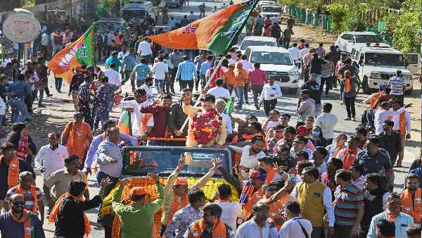 व्यारा से ही जीते थे गुजरात के पहले आदिवासी मुख्यमंत्री