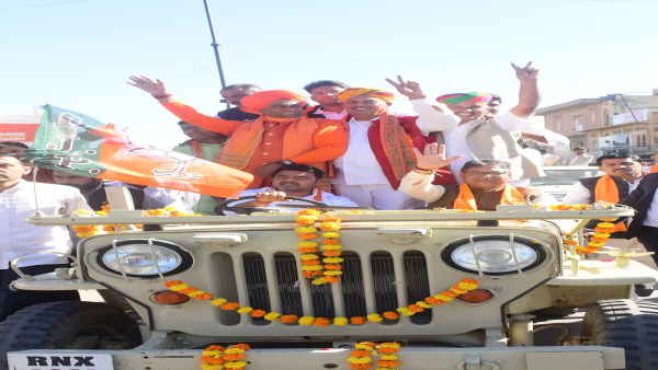 दावेदारों के अंतर्द्वंद में उलझ कर रह गई जन आक्रोश यात्रा