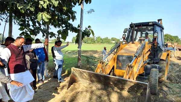 समाजवाद की विचारधारा से देश का विकास संभव