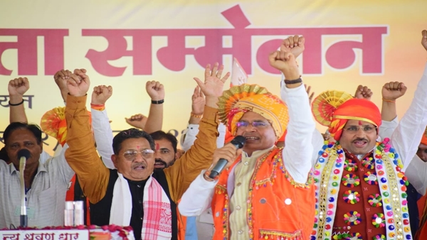 सीएम ने सेंधवा में किया ऐलान 