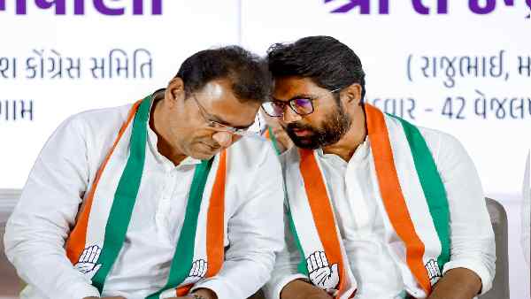 कांग्रेस का हर जाति में घटा समर्थन-सर्वे