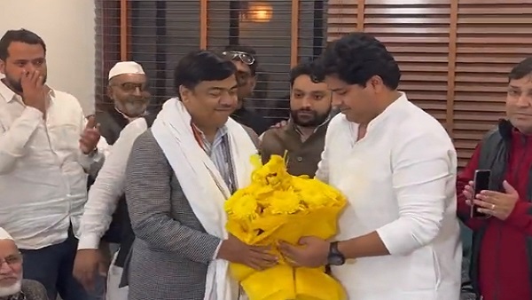 'धोखे से उन्हें AAP में कराया गया था शामिल...' 'धोखे से उन्हें AAP में कराया गया था शामिल...'