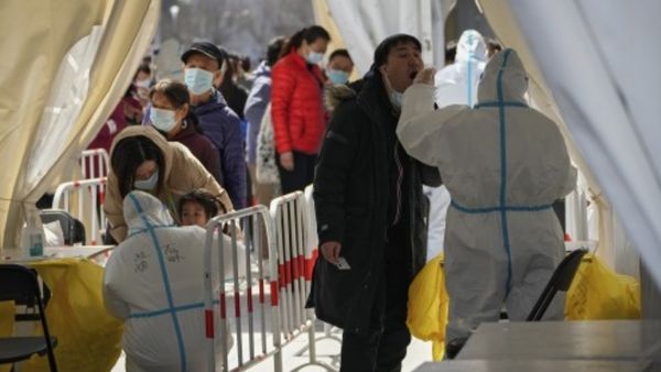 चीन के कब्रिस्तानों में जगह कम पड़ गई है-रिपोर्ट चीन के कब्रिस्तानों में जगह कम पड़ गई है-रिपोर्ट