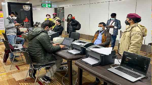इन देशों से आने वाले यात्रियों के लिए RT-PCR टेस्ट अनिवार्य