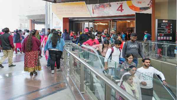 चौथा: प्रिकॉशन डोज में पिछड़ रहा है भारत