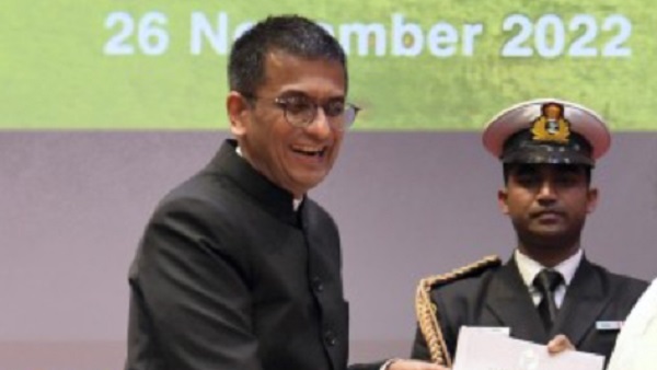 'कमजोर समूहों को हमेशा समाज में नीचे रखा गया है...' 