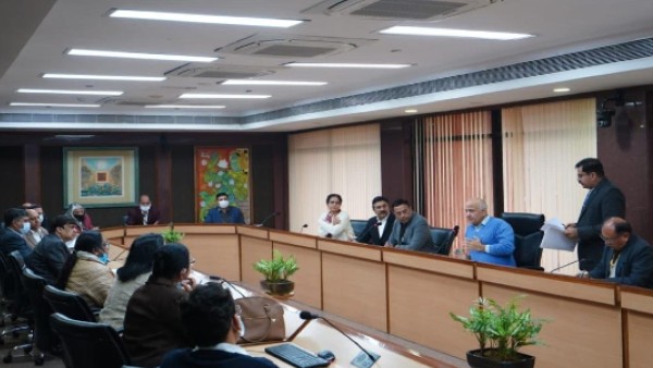 Delhi Deputy CM high level meeting on Corona Delhi Deputy CM high level meeting on Corona