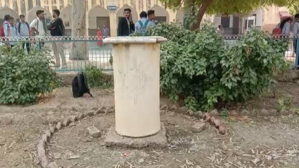 11 संकाय और 15 हजार छात्र-छात्राएं