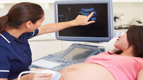पहले दिन 13 महिलाओं ने कराई सोनोग्राफी