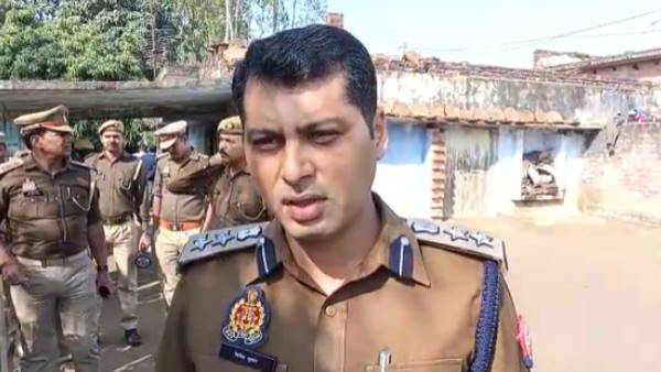 Pilibhit Happiness of marriage turned into mourning groom hanged with his girlfriend