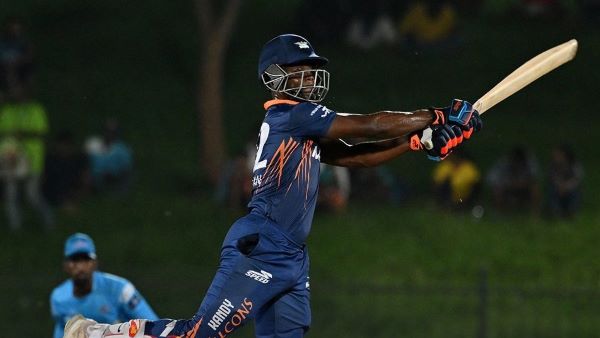 आंद्रे फ्लेचर ने जमाया तूफानी शतक