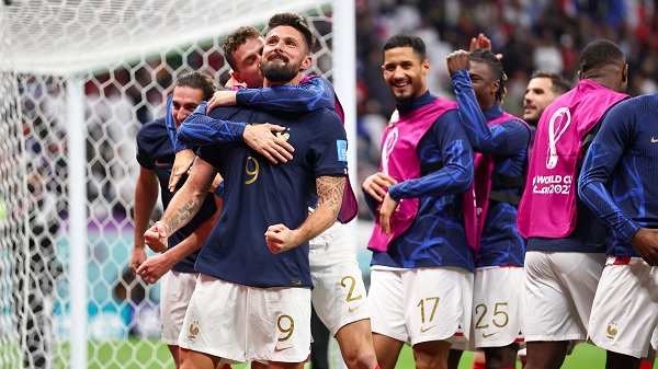 France enters into semifinals after beating England by 2-1 France enters into semifinals after beating England by 2-1