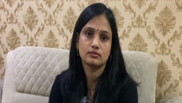 'मेरे पति ने मुझसे पूछा क्या मैं उसे दूध पिला सकती हूं...' 'मेरे पति ने मुझसे पूछा क्या मैं उसे दूध पिला सकती हूं...'