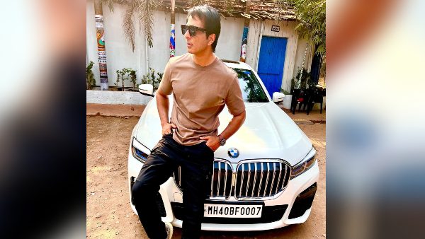 यूजर्स ने भी लगाई थी क्लास