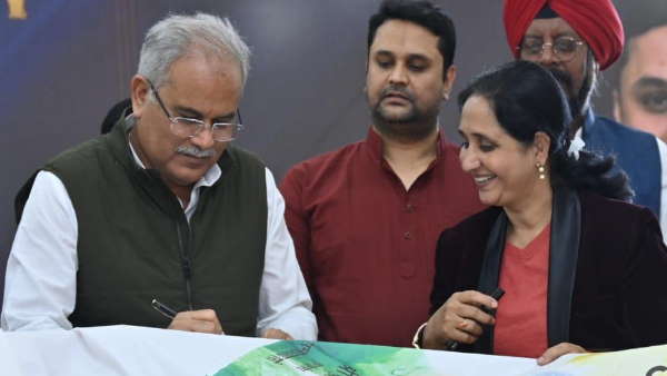 खिलाडियों का हुआ सम्म्मान 