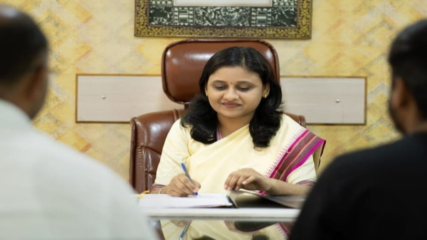  आईएएस तुकराम मुंडे के 16 साल में 20 तबादले