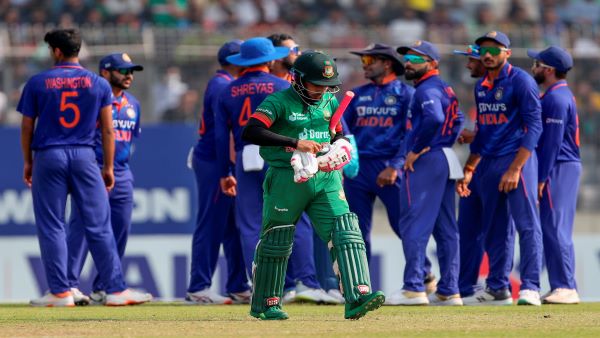 टीम इंडिया के तीन खिलाड़ी बाहर