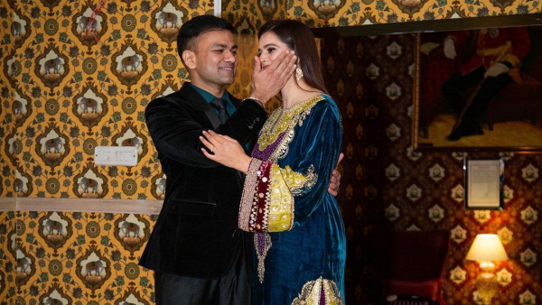 आईएएस तुषार सिंगला से लव मैरिज आईएएस तुषार सिंगला से लव मैरिज