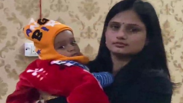 कैसी है बच्ची की हालत? कैसी है बच्ची की हालत?