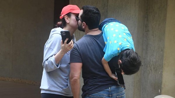 सैफ अली खान ने करीना को किया सरेआम किस