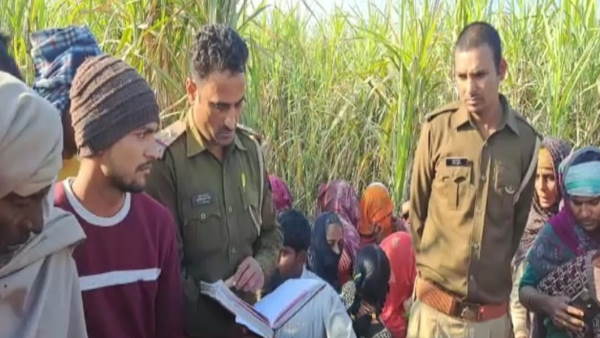 Bulandshahr drug Addict kills 2 year old innocent baby strangles child playing outside the house Bulandshahr drug Addict kills 2 year old innocent baby strangles child playing outside the house