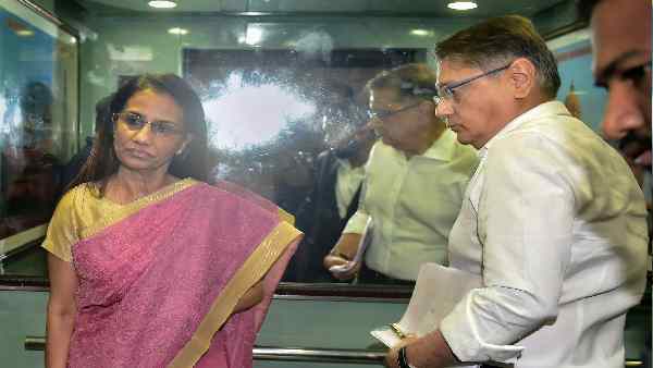 वेणुगोपाल धूत पर क्या है आरोप ?