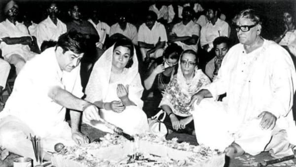 पूरी शान-शौकत के साथ हुई थी शादी पूरी शान-शौकत के साथ हुई थी शादी