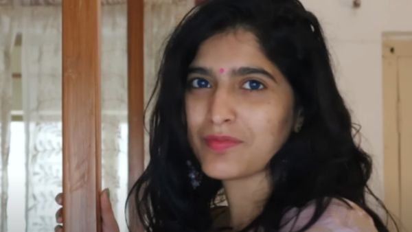 कई वीडियोज बना चुकी हैं श्रुति कई वीडियोज बना चुकी हैं श्रुति