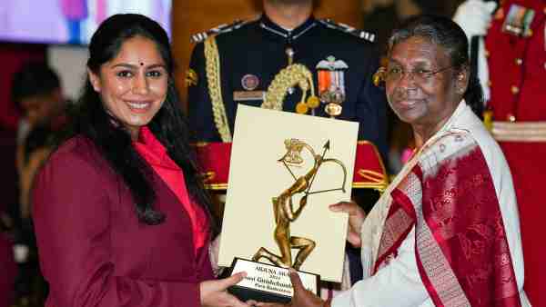 मानसी जोशी आधुनिक 'अर्जुन' बनीं 