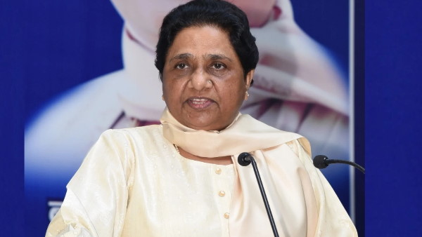 सोशल इंजीनियरिंग के बहाने बसपा ने लिया था सवर्णों का साथ 