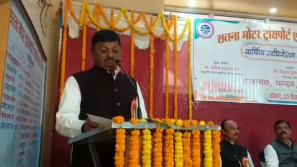 नगर निगम को लगा रहे चुना