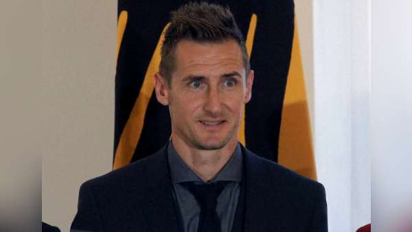 मेजबान देश के फुटबॉलर ने जीता गोल्डन बूट मेजबान देश के फुटबॉलर ने जीता गोल्डन बूट