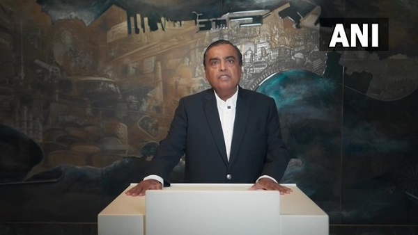 'अंबानी जी मदद को आए'