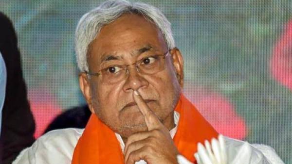विपक्षी दल के नेताओं ने भी साधा सीएम पर निशाना