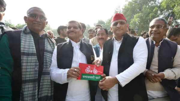 2024 से पहले बूस्टर डोज का काम करेगी मैनपुरी की जीत 