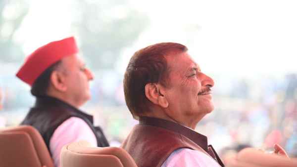 सपा की हार-जीत तय करेगी अखिलेश-शिवपाल के रिश्तों की दिशा सपा की हार-जीत तय करेगी अखिलेश-शिवपाल के रिश्तों की दिशा