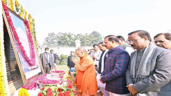 भ्रष्टाचार के आरोप में डीएम एसएसपी को किया निलंबित 