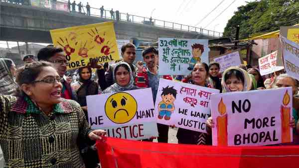 त्रासदी के तीन दशक बाद भोपाल त्रासदी के तीन दशक बाद भोपाल